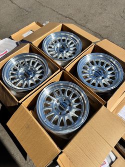 Brand New KMC Impact FFT “733” 17” Off-Road Wheels 6Lug 6x139 (6x5.5) Trucks and SUVs 17x8.5 0ET