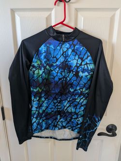 Women's long sleeve cycling jerseys, multiple: descriptions below