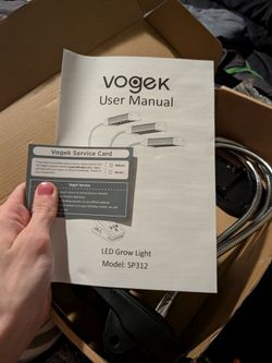Vogek Clip-On Desk Lamp Light - Broken Base Clip