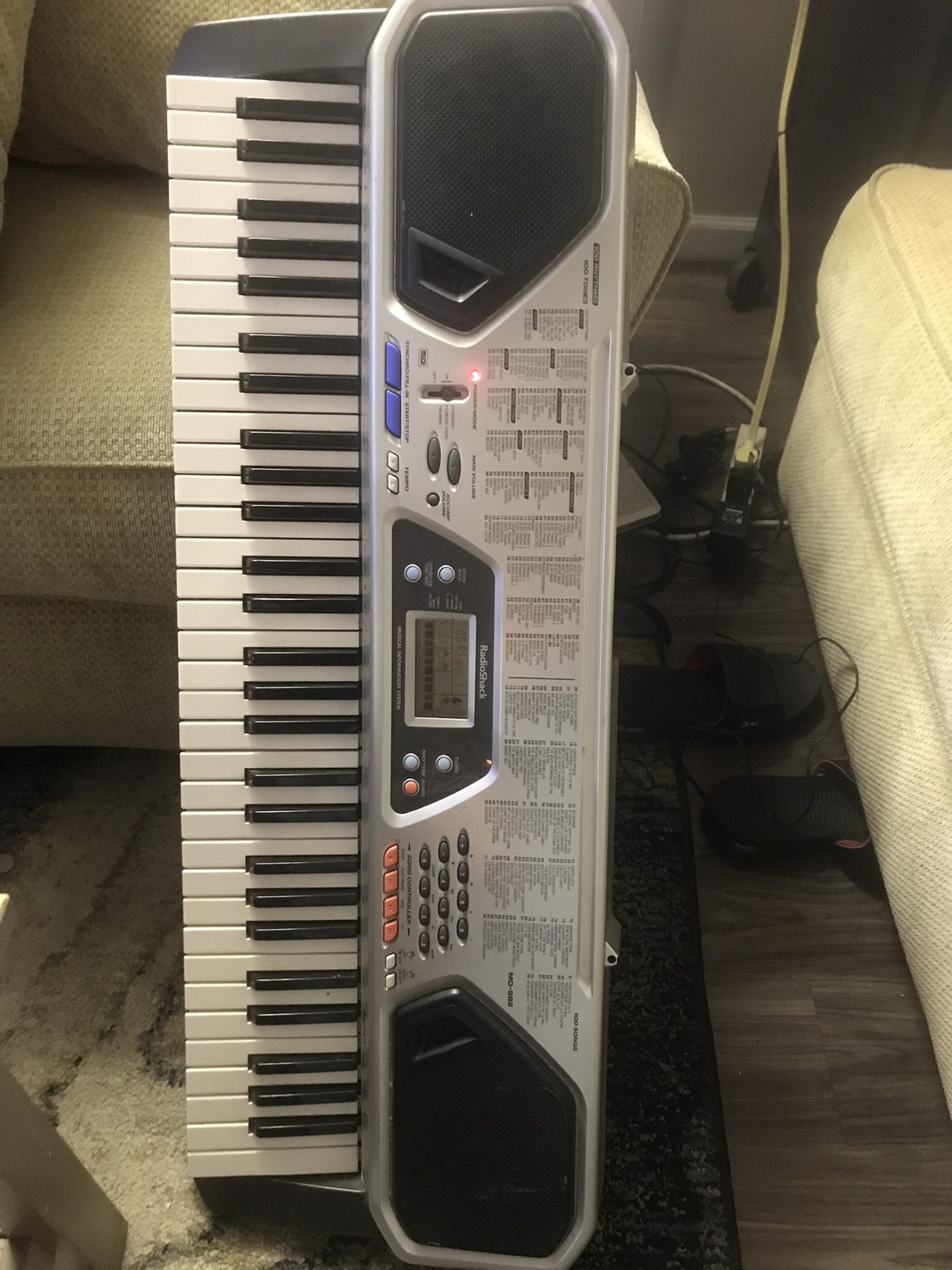 Piano RadioShack