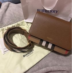 New Burberry Purse