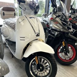 New Scooters only $40 down you ride today 305-930-1770