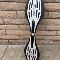 The Wave Skateboard 