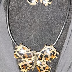 Cheetah Butterfly Necklace & Earrings 