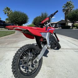 2024 Honda Crf E2