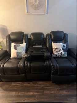 Black recliners