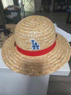 Hat from one piece