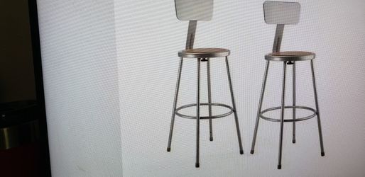 30 inch Gray heavy duty skill stool to pack