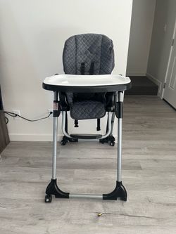 Baby Trend High chair