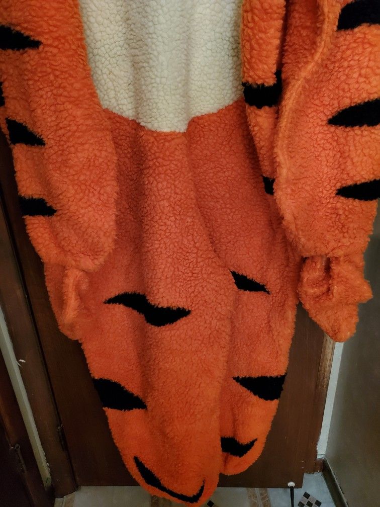 Tigger Costume