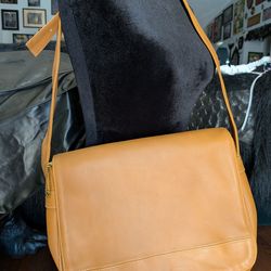 Coronado Leather conceal carry leather purse