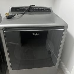 Whirlpool Cabrio Dryer
