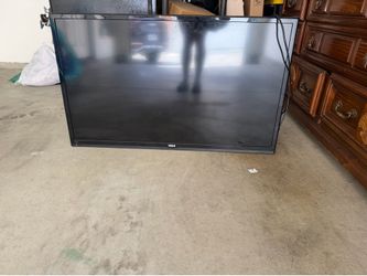 42” RCA TV