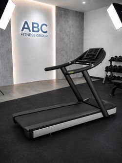 TECHNOGYM EXCITE UNITY RUN 600 TREADMILL W/UNITY 3.0 CONSOLE