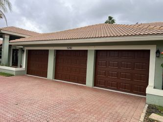Wood Grain 8X7 Garage Door - Free Install Now - Brand New! Hurricane Rated. Walnut / Mahagony / Gray