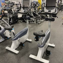 Pre- Owned Commercial Grade 800 Series Precor Upright Bikes W/ Brand New Belts And P80 Console