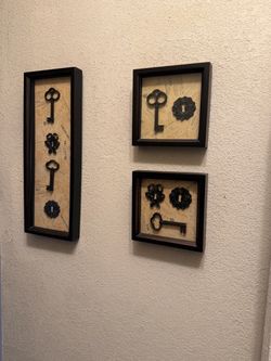 Wall Decorations