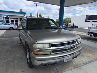 2004 Chevy Tahoe