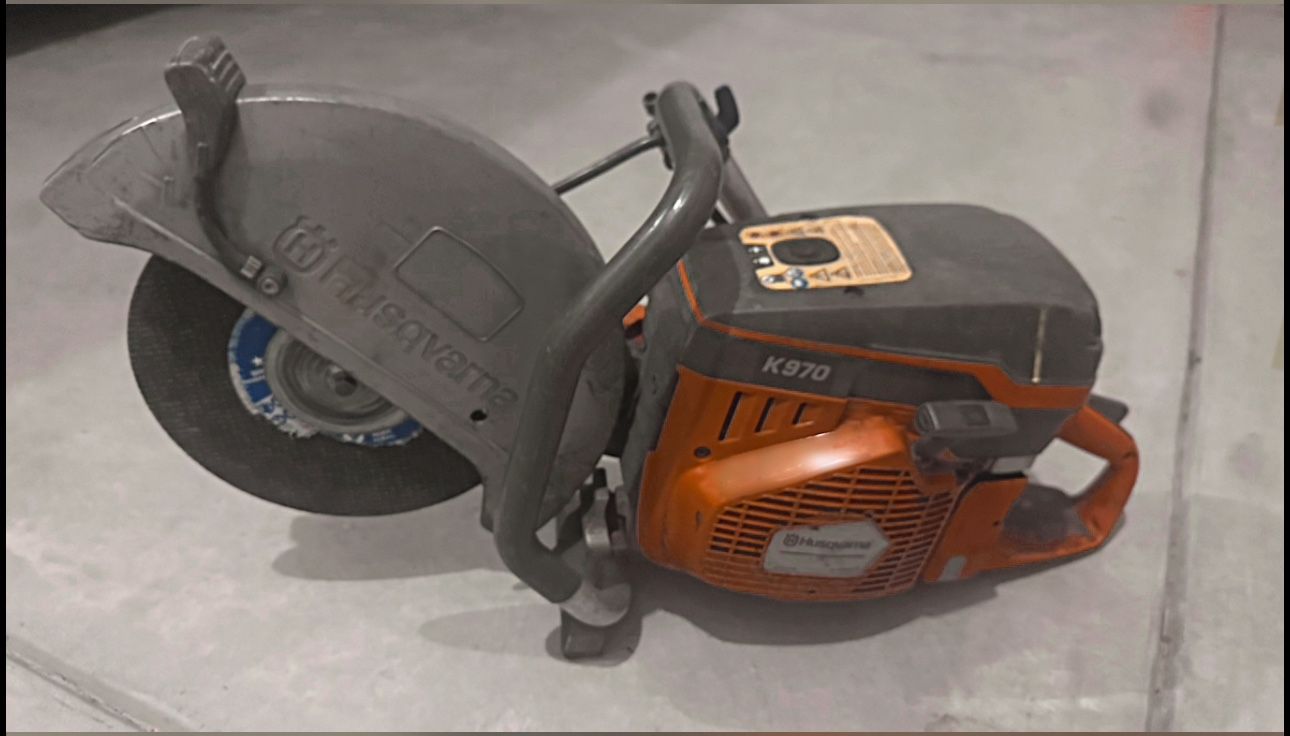 Demo Saw