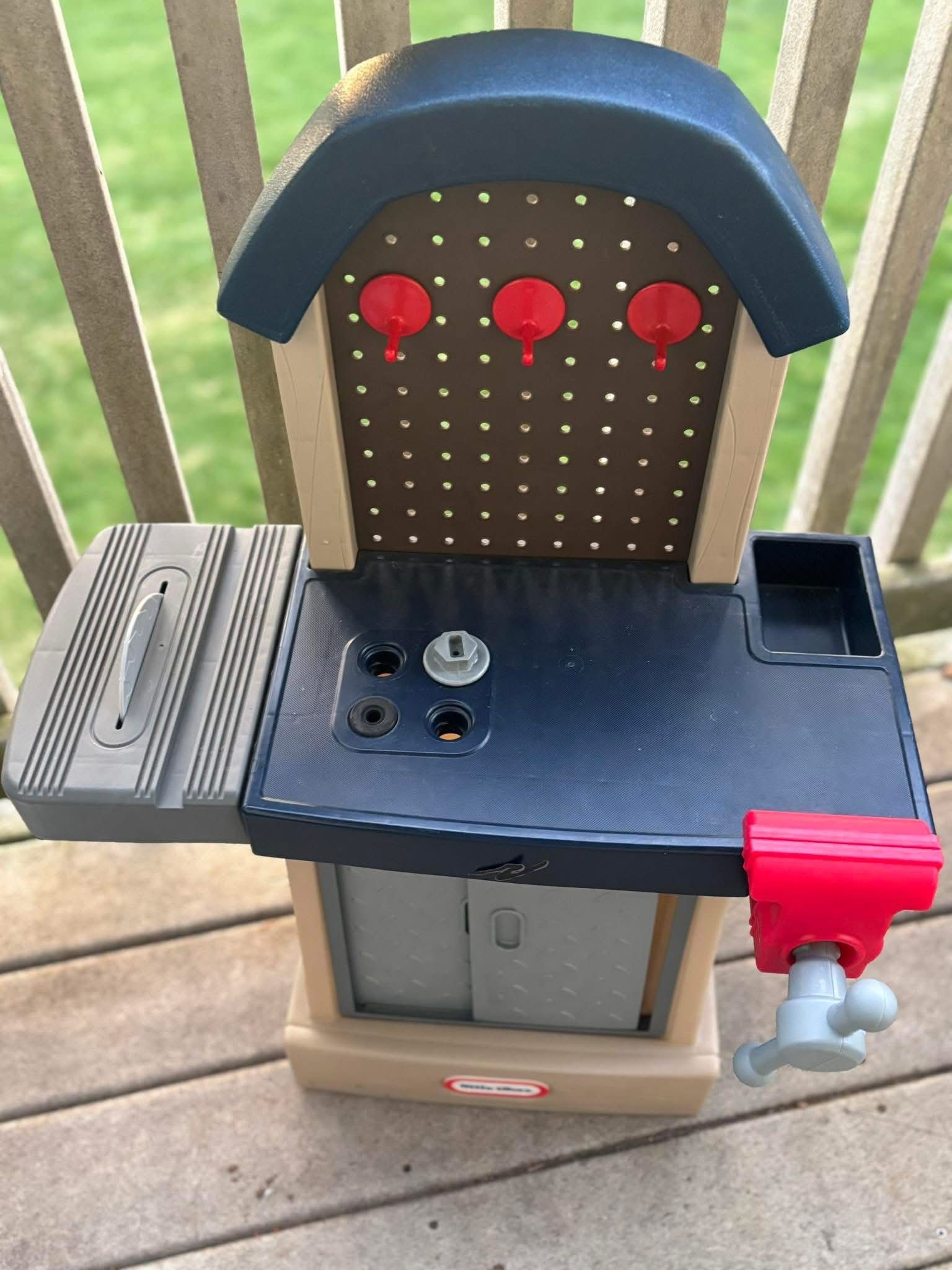 Little Tikes Toy Workbench