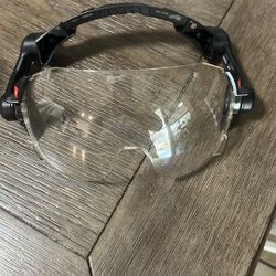 Milwaukee Bolt  Piboting  Fog free Vicion