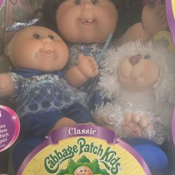 Classic Cabbage Parch Kids Family Portrait