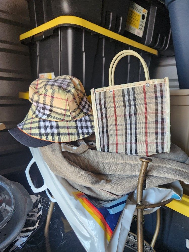 Matching Tote Bag & Bucket Hat