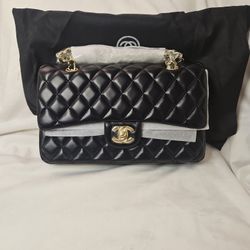 Amazing Classic Flap Bag