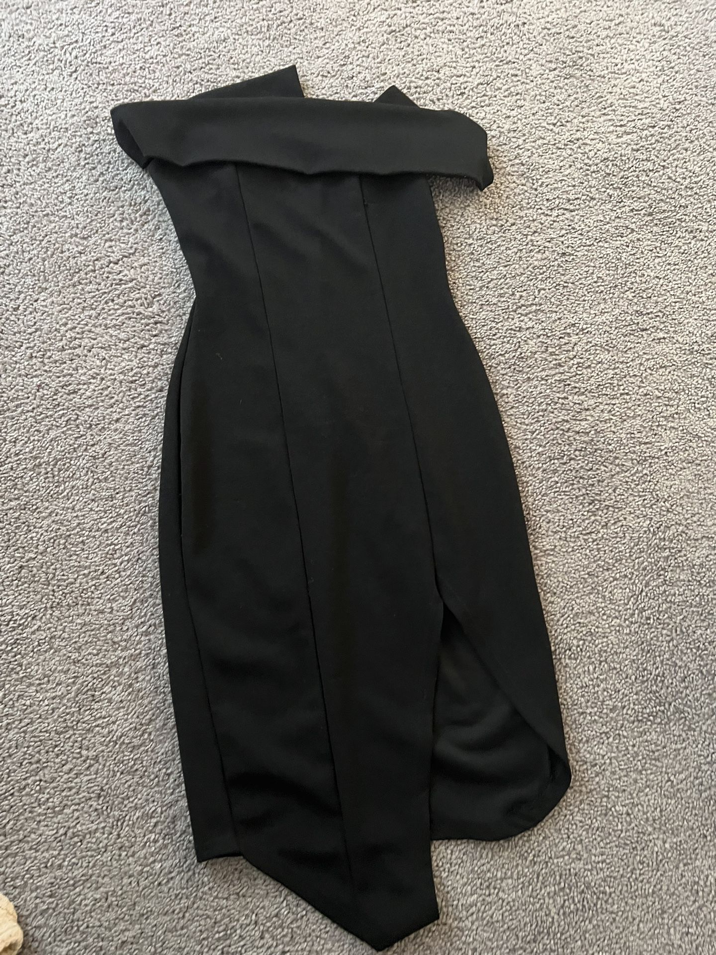 Guess Black Dress