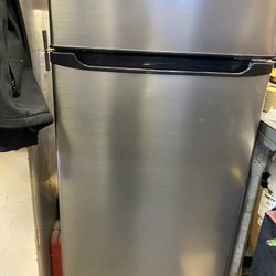 Used Rv Refrigerator  For Sale 12 Volt