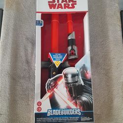 STAR WARS: The Last Jedi Bladebuilders Kylo Ren Electronic Lightsaber