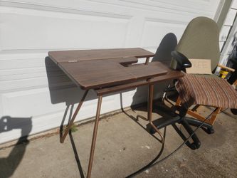 Desk Foldable Very Nice Antique $25 Complete With Free Chair