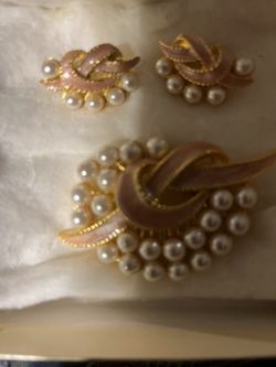 Pierced Earrings & Pin