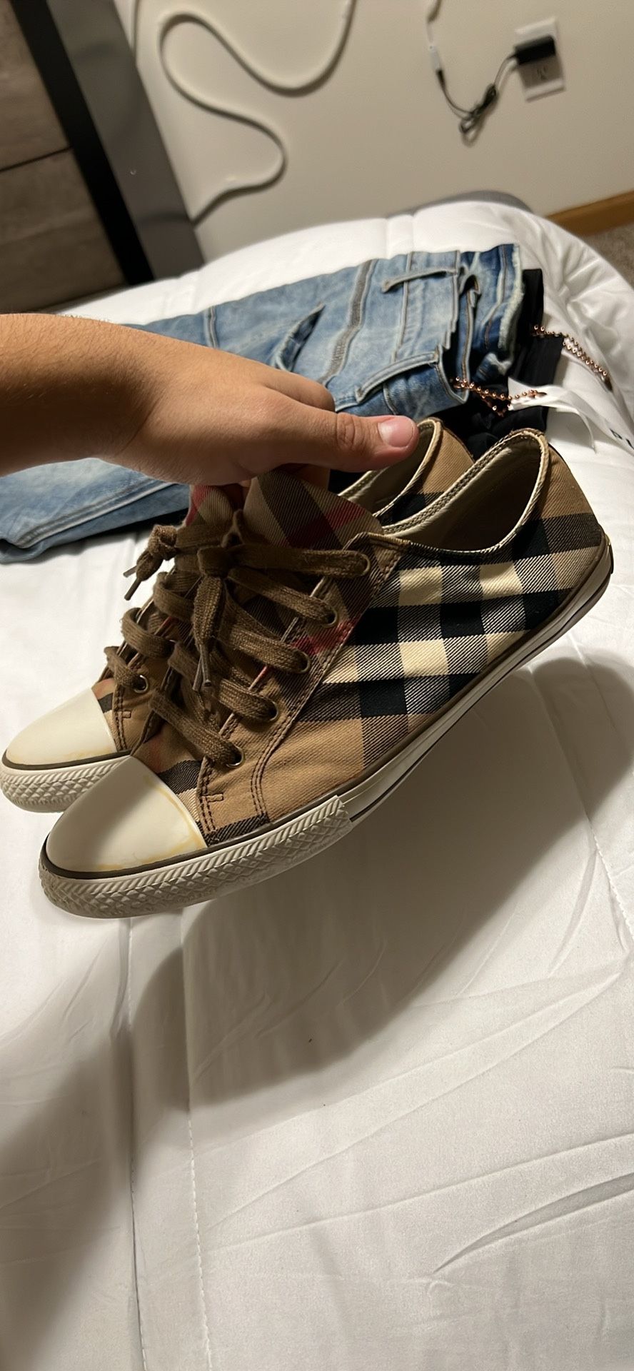 Burberry Lowtops