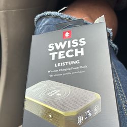 Swiss Tech Wireless Power Bank