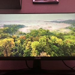 ASUS MONITOR 24” 180HZ & EMEET 4K WEBCAM