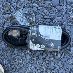 Dryer Hookups/4 Prong