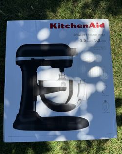 KitchenAid Artisan Series 5qt Tilt Head Stand Mixer