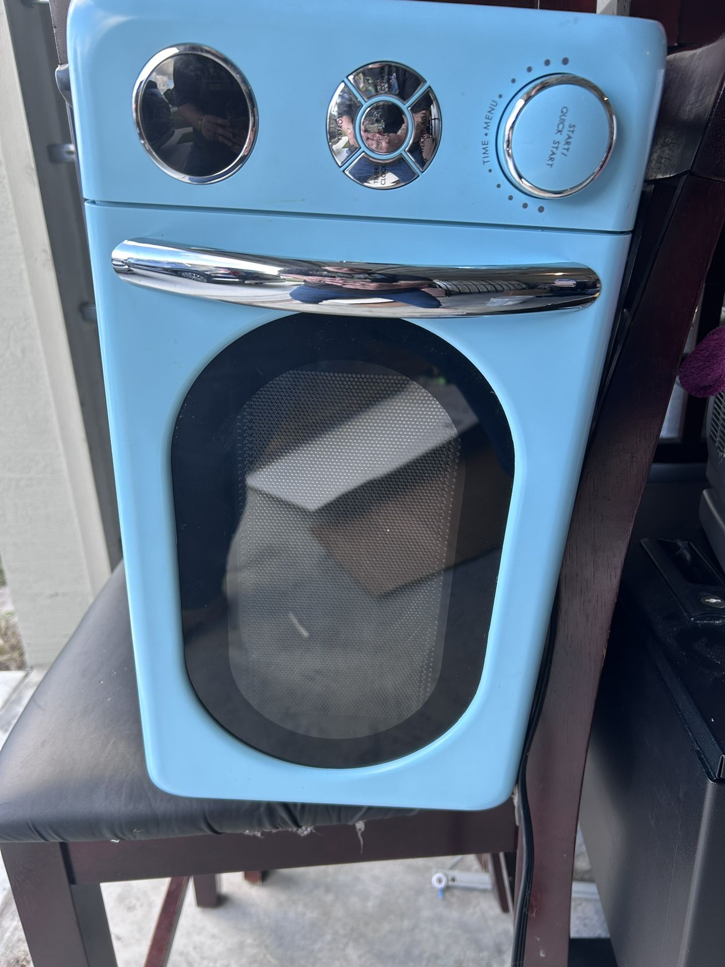 Microwave