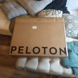 peloton tablet new in the box no power cords just needs a c charger 