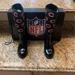 Bears Woman’s Size 6 Rain Boots (NEW NEVER WORN)