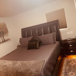 Bedroom Set (King Size)
