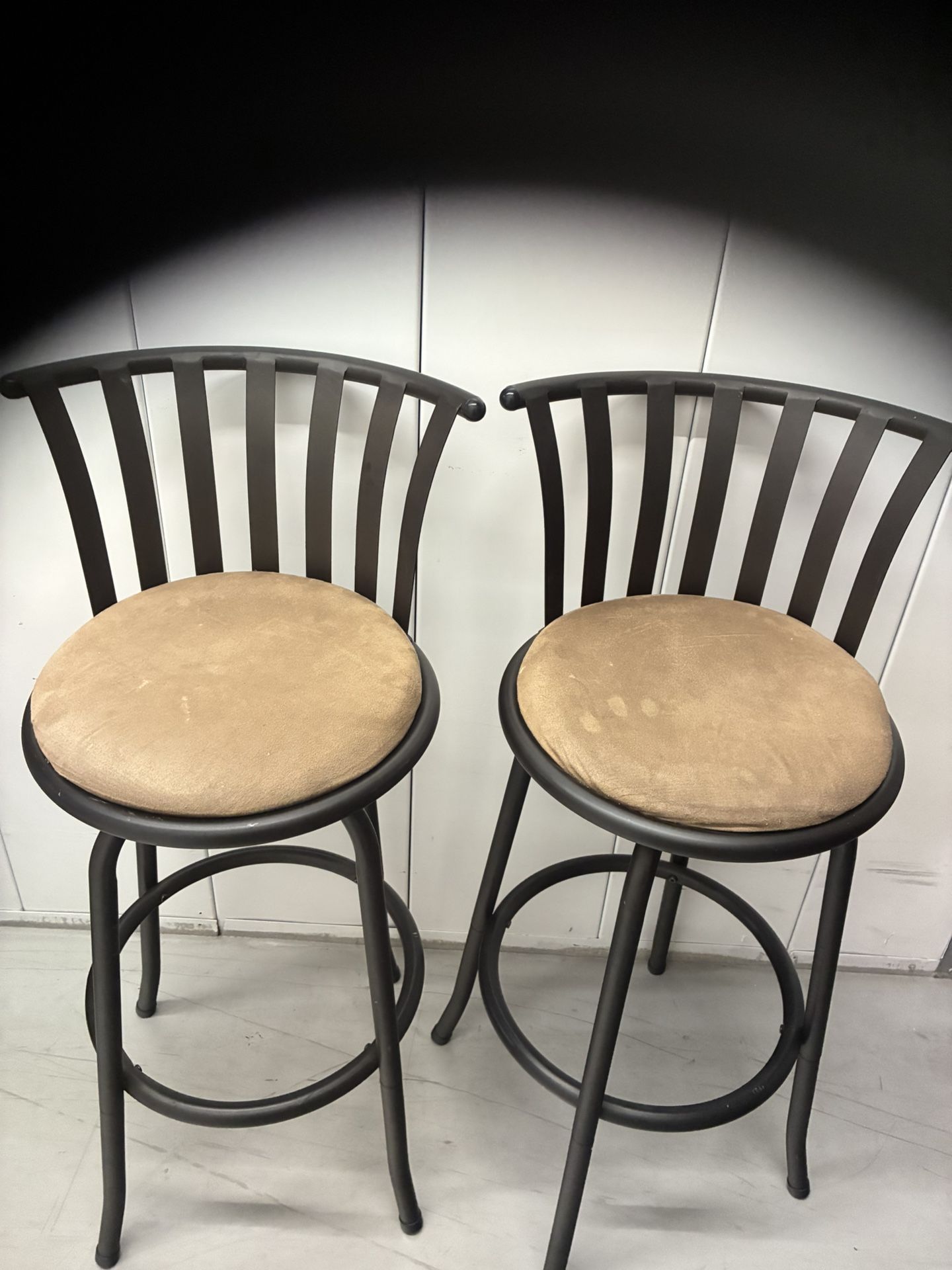 2 Bar Stool Chairs