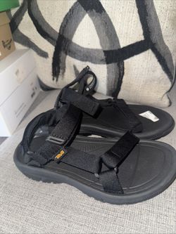 Teva Sandels