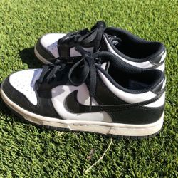 Nike Dunk Panda 