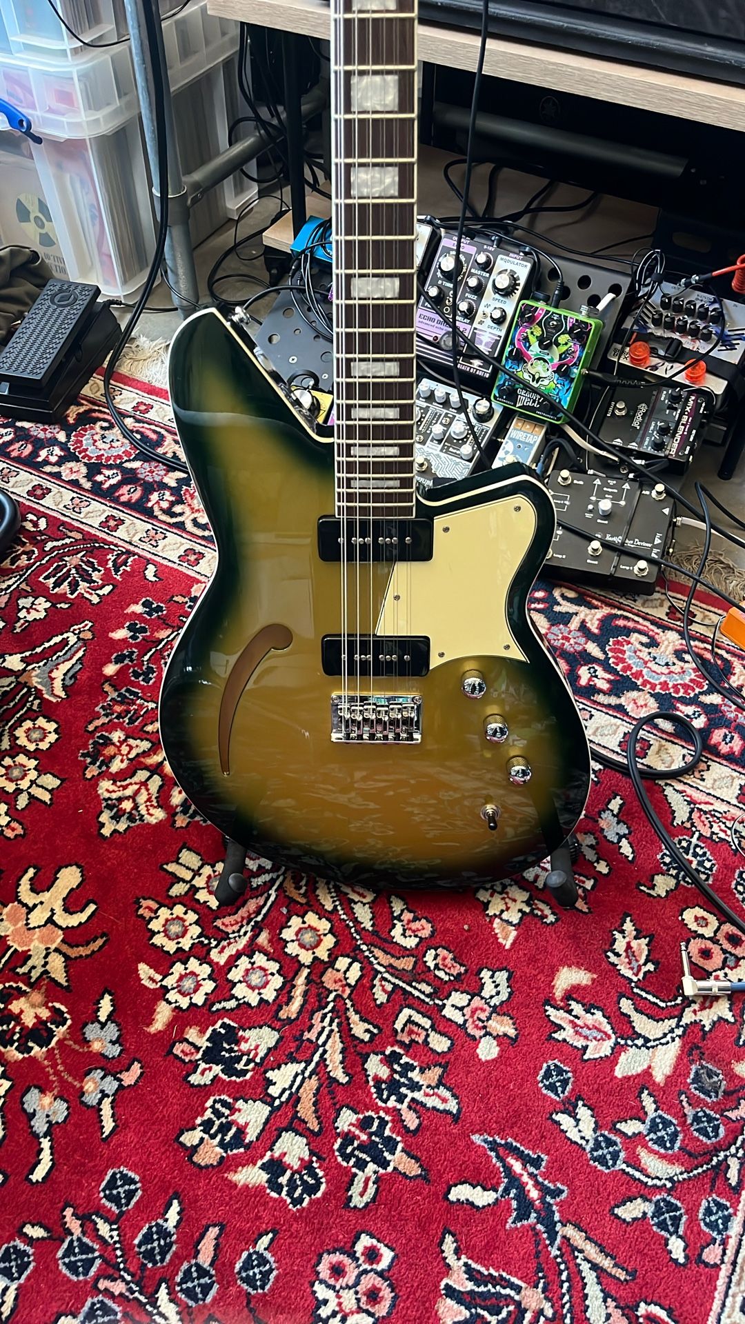 12 String Guitar Reverend Airwave