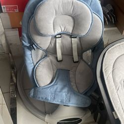 Baby swing