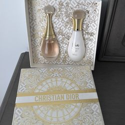 Christian Dior J’adore Eau de Parfum spray & Body Milk Gift set
