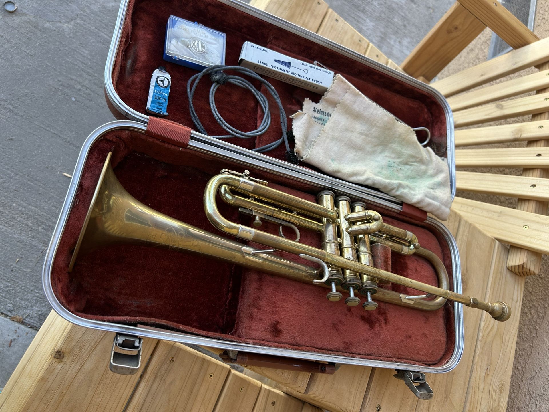 Trumpet Ambassador Old