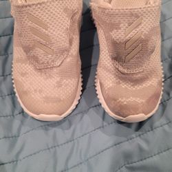 Adidas Fortarun Infant/toddler Boys Grey/white Shoes--size 7
